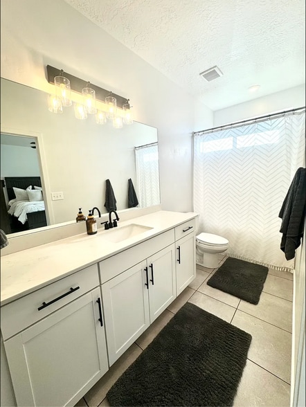 Building Photo - 967 W Tiffany Dale Way