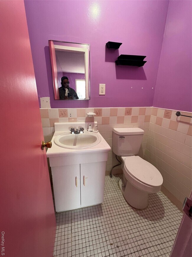 Building Photo - 146-45 Tuskegee Airmen Way