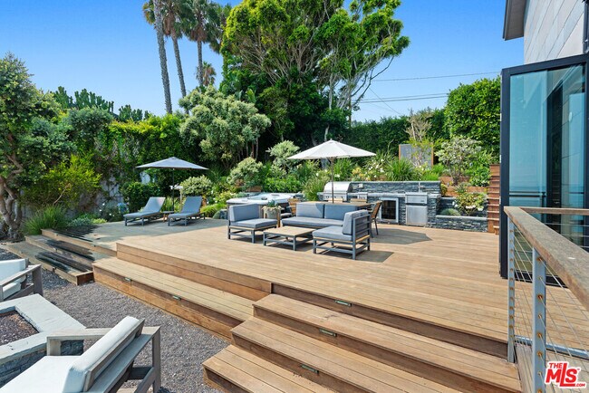 Building Photo - 26714 Latigo Shore Dr