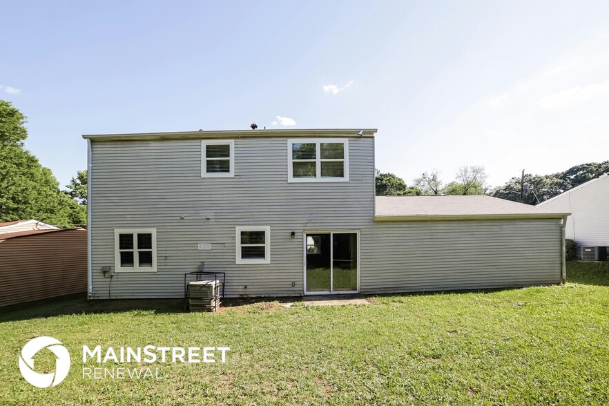 Building Photo - 5248 Long Green Ln