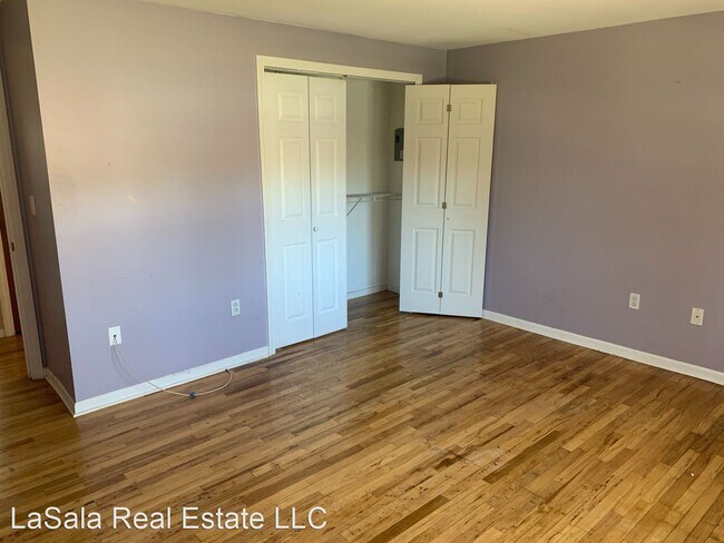 Building Photo - 1 br, 1 bath House - 8 Brickyard Rd Apt #25 D