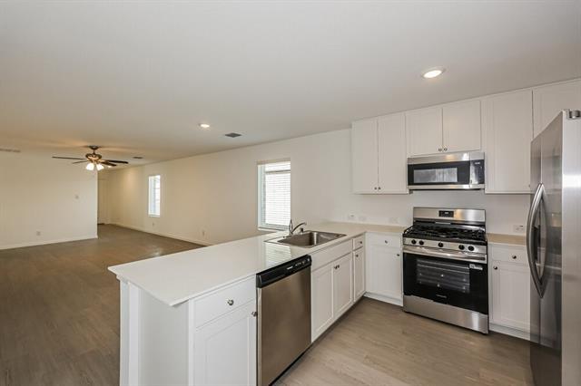 Building Photo - 1714 Crossbill St