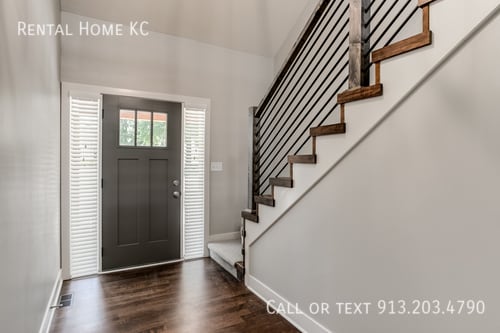 Building Photo - 12020 Ensley Ln