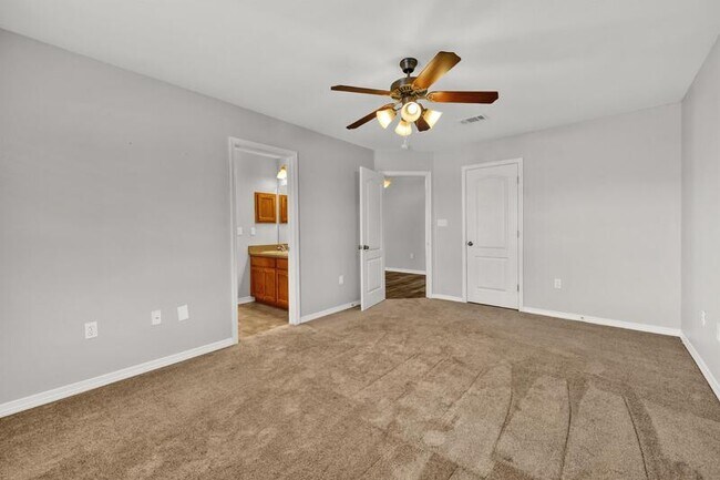 Building Photo - 9431 Pouder Ln