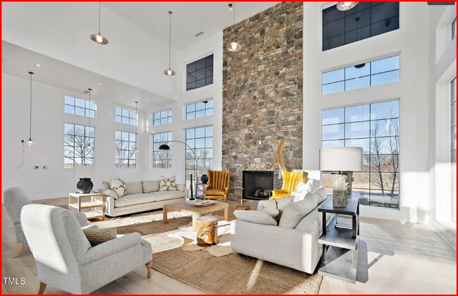 Building Photo - 815 Basswood Gln Trl