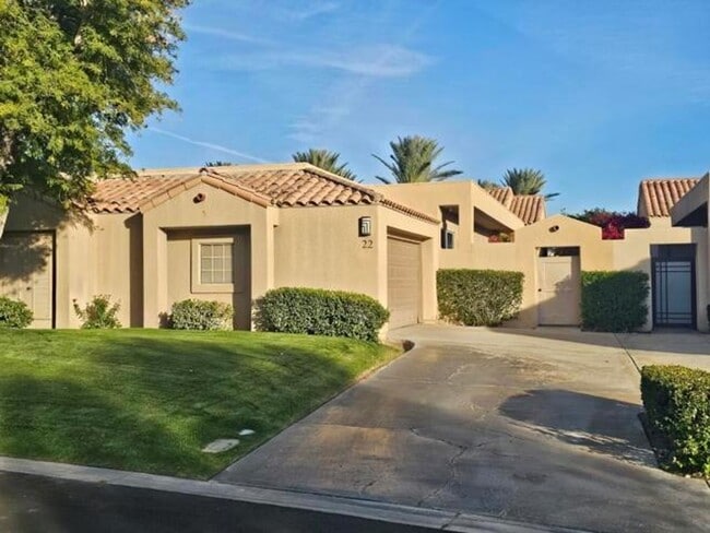 Primary Photo - Mission Hills Country Club Home