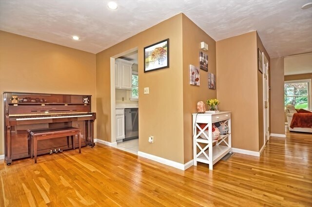 Building Photo - 56 Tisdale Dr