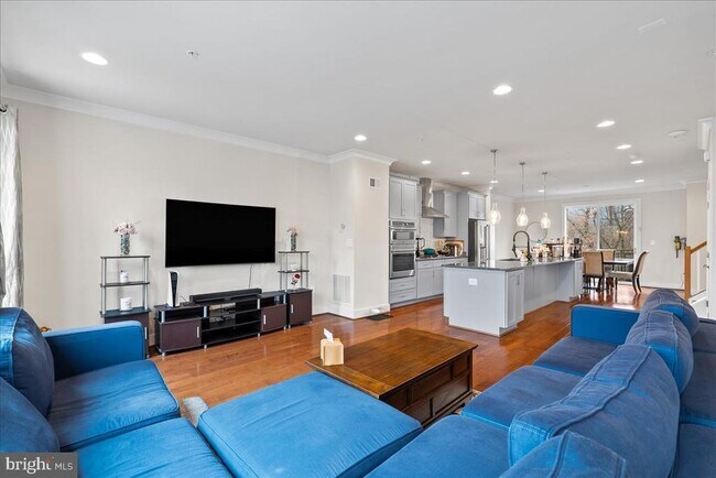 Building Photo - 4902 Trail Vista Ln