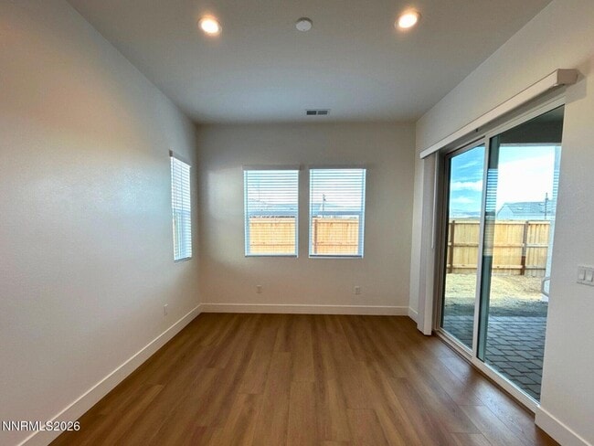 Building Photo - 7328 Oakmont Ln