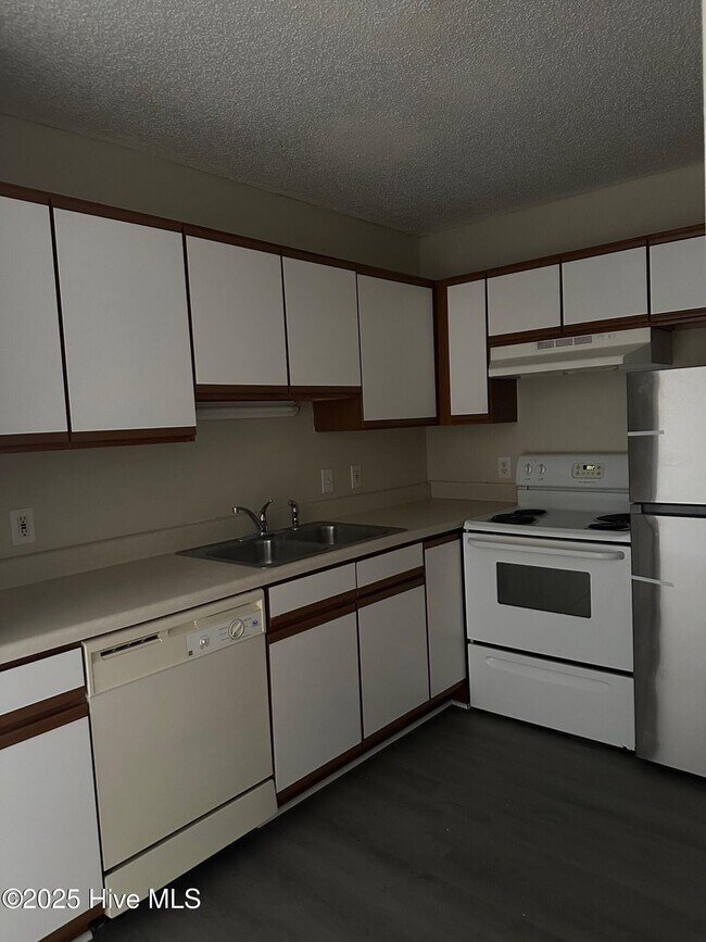Building Photo - 4468 Magellan Ct