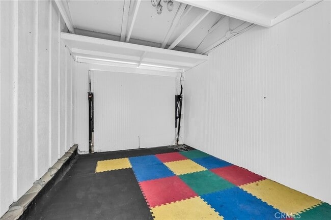 Building Photo - 2417 Sunnyside Ridge Rd