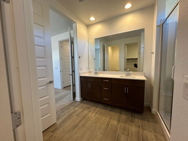 Building Photo - Nextgen home in Phoenix