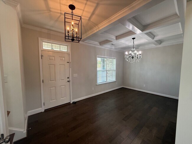 Building Photo - For Rent Clemmons!!