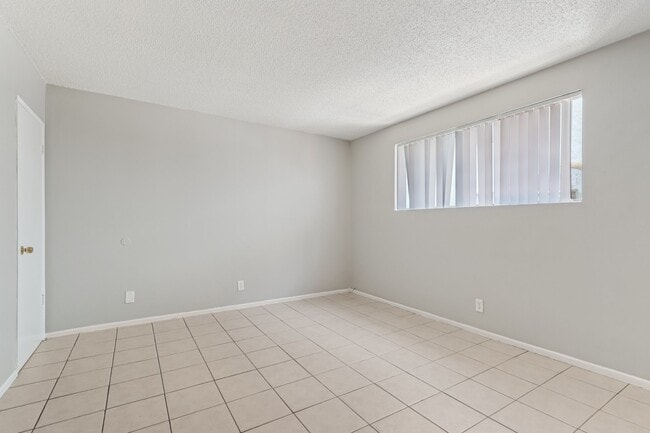 Floorplan - Shermanair Apartments