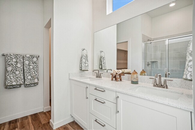 Building Photo - 3008 Sweet St