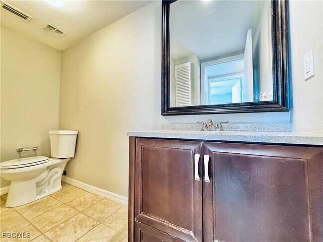 Building Photo - 14944 Wise Way