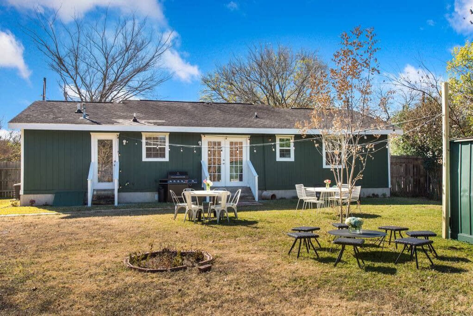 Building Photo - 5706 Tura Ln