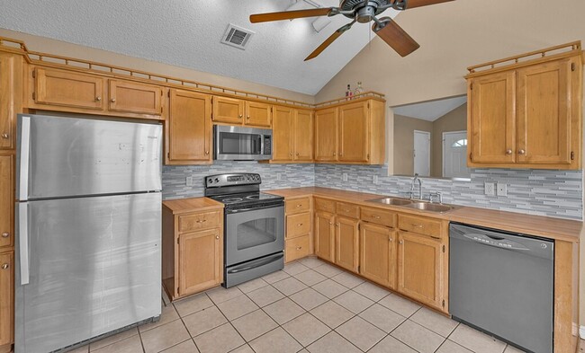 Building Photo - Move-In Ready 3BR Home for Rent in Waco