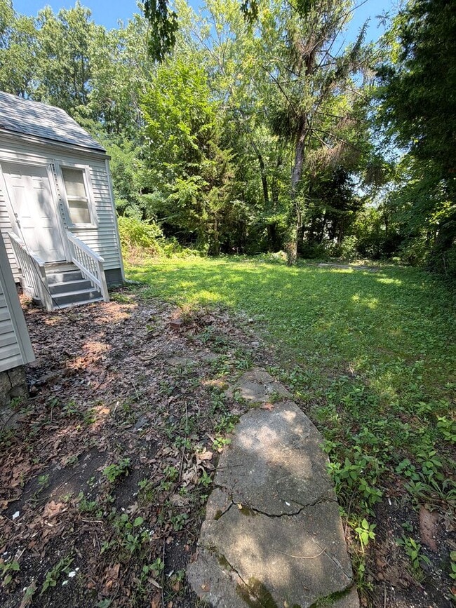 Building Photo - 7301 Harney Ave