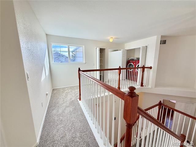 Building Photo - 17045 Hastings Ave