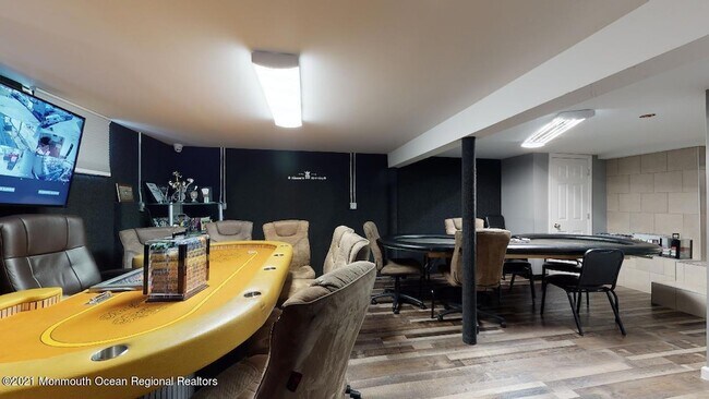 Building Photo - 193 Ludlow St