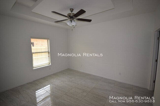 Building Photo - Medical Ridge Apartments