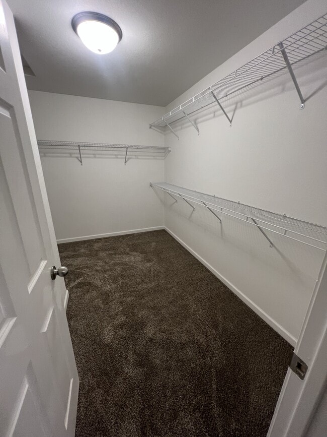 Building Photo - 5878 36th St S