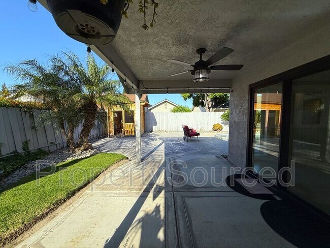 Building Photo - 1351 Aksland Dr