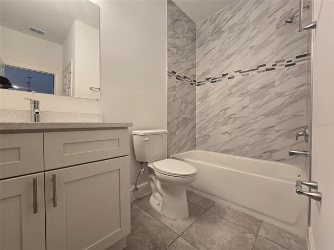 Building Photo - 208 Locust Pass Dr
