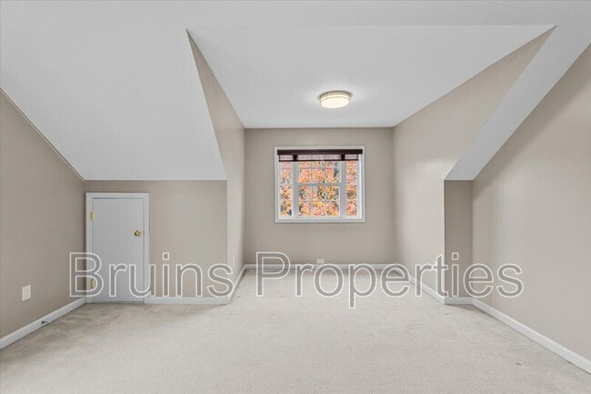 Building Photo - 1835 Morgans Mill Way