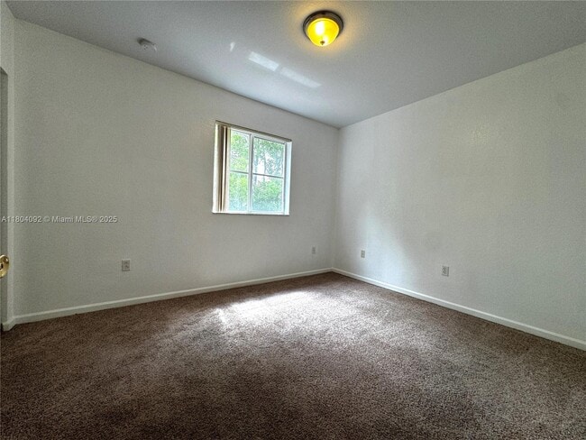 Building Photo - 2576 SW 83rd Ave