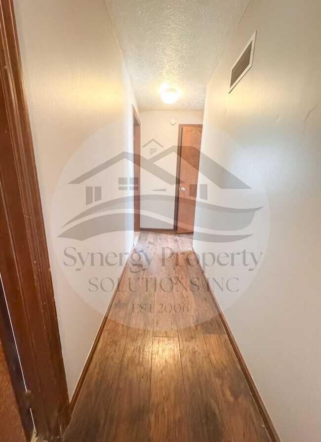 Building Photo - Madison Home for Rent