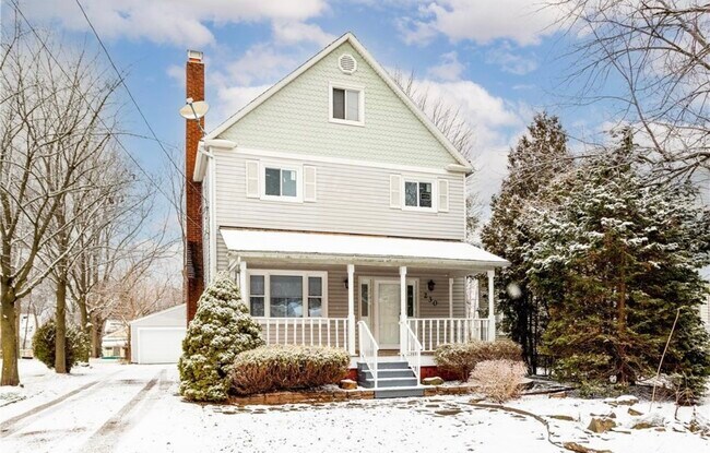 Primary Photo - 230 W 39th St