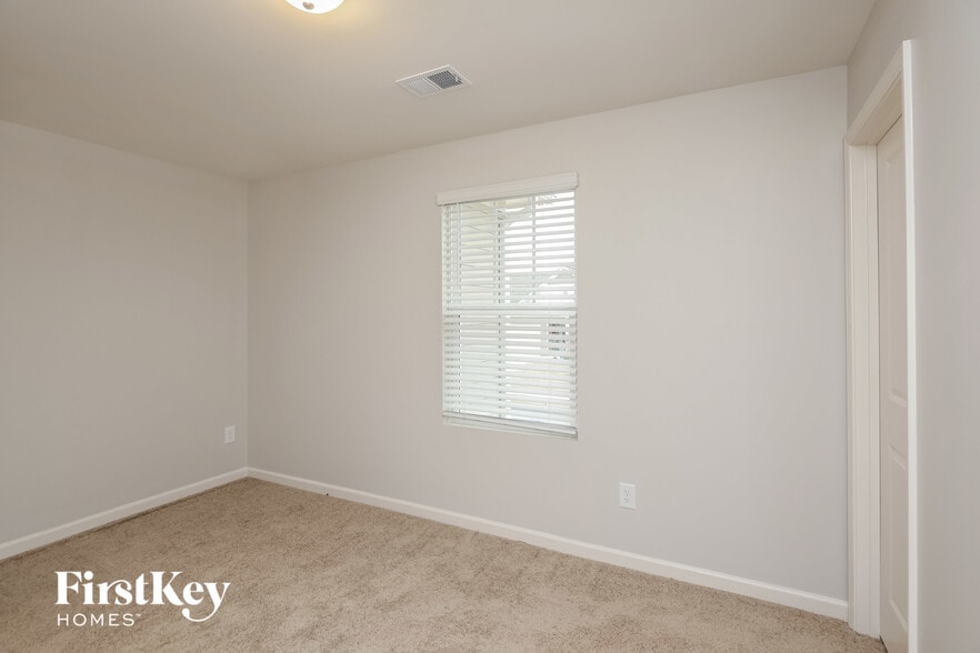 Building Photo - 183 Wheeler Pl