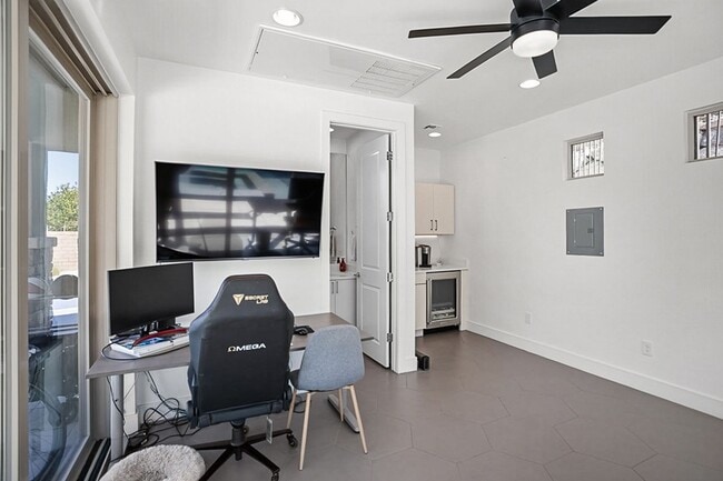 Building Photo - Single Story Pool Home In Reverence Guard Gated Community