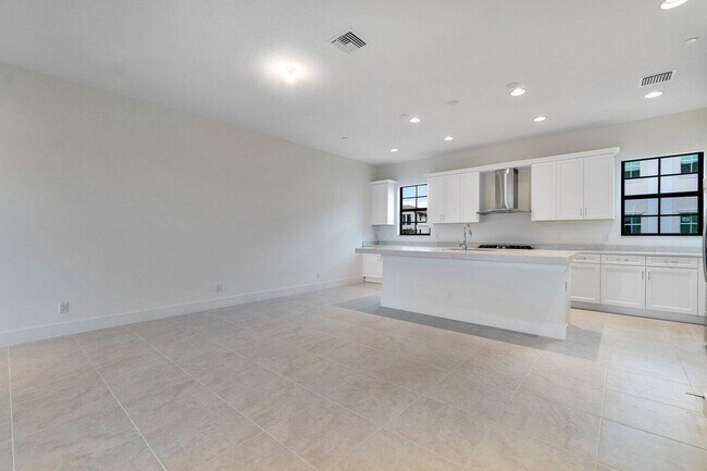 Building Photo - 5320 Sagan Ln