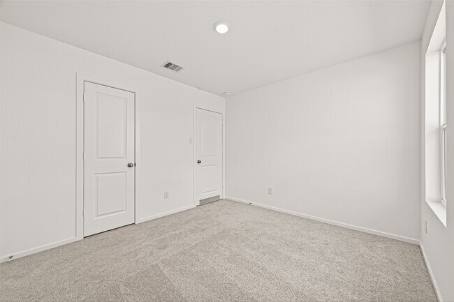 Building Photo - 26923 Dalmatian Bellflower Dr