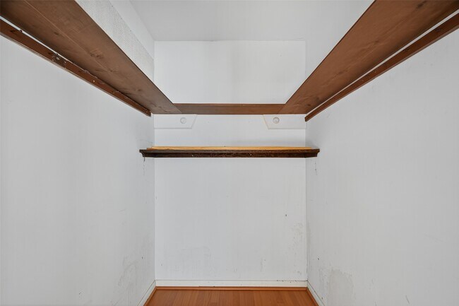 Building Photo - 9123 Langdon Ln