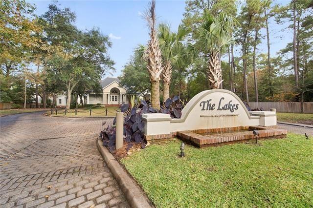 Building Photo - 8063 Winners Cir