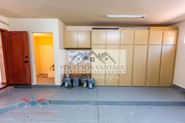 Building Photo - 39614 N 7th St