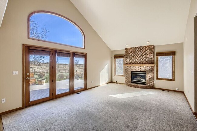 Building Photo - 6787 Snead Ct