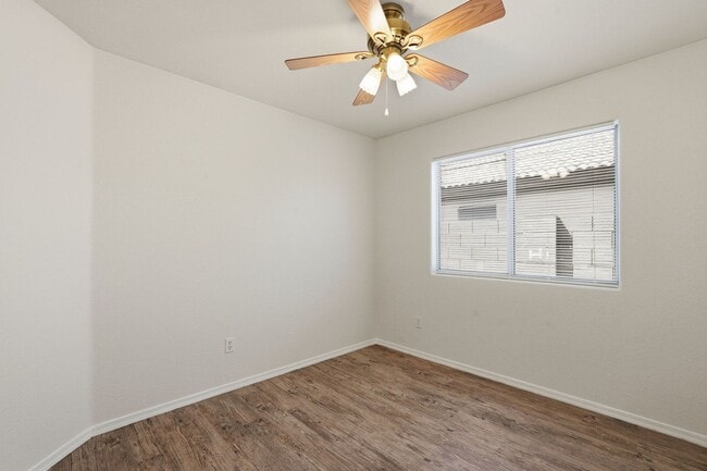 Building Photo - 3 Bedroom Home in Bridlewood!