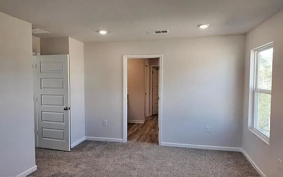 Building Photo - 6553 Burleson Blvd