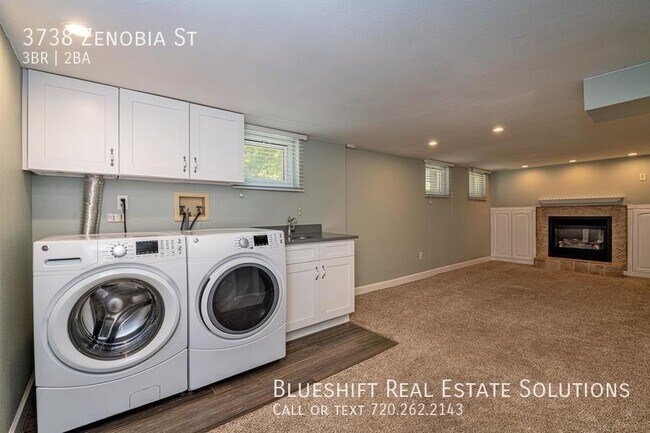 Building Photo - 3738 Zenobia St