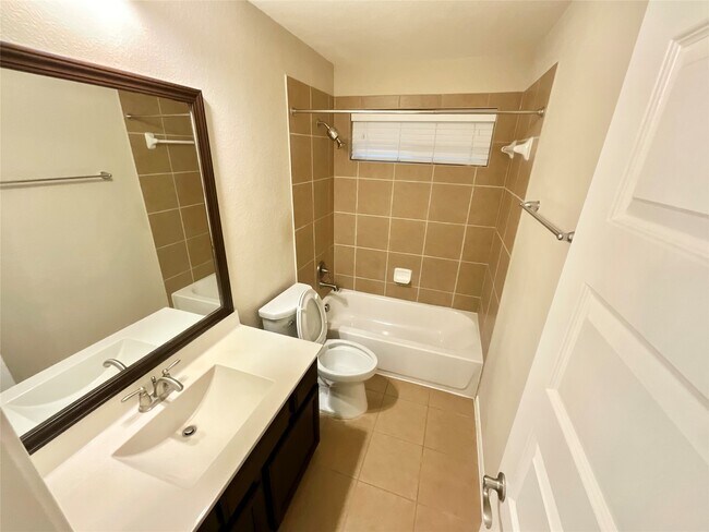 Building Photo - 26954 Mustang Retreat Ln