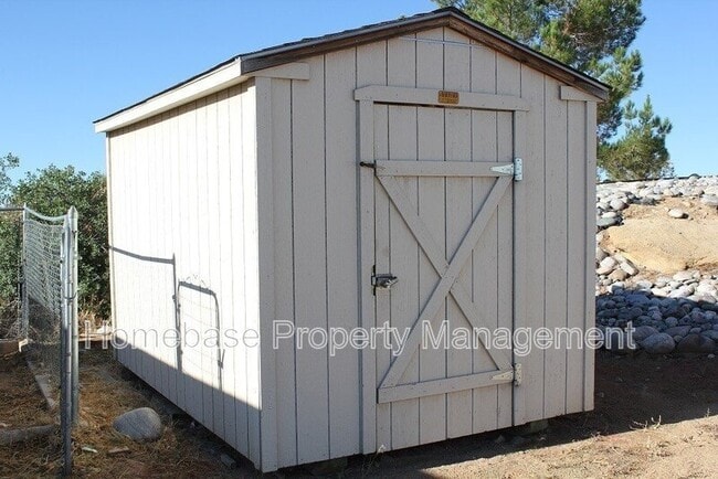 Building Photo - 1053 County Rd 3000