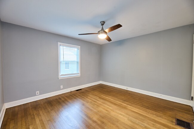 Building Photo - 4809 Lavista Rd