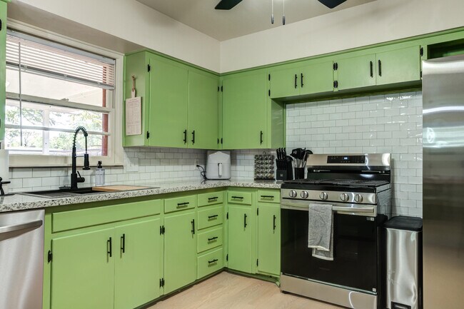Building Photo - 4303 29th St
