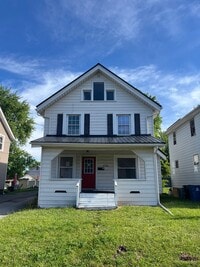 Building Photo - 126 Churchill Rd