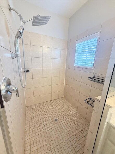 Building Photo - 1127 Minnesota Ave